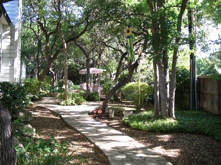 shady pathways and mulch